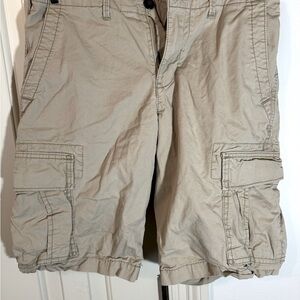 GAP Men's Cargo Shorts Tan size 30